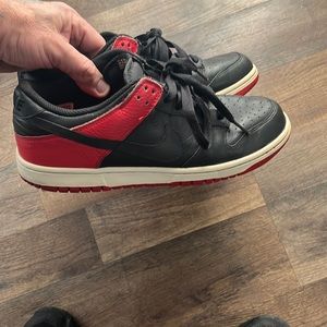 2008 Nike Dunk Low Size 9 men’s  311730-003 BLACK/SPORT RED-WHITE W/ no Box!